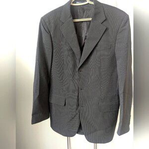 Men's Mexx Black & White Pinstripe 2 Piece Suit 38R- Like New